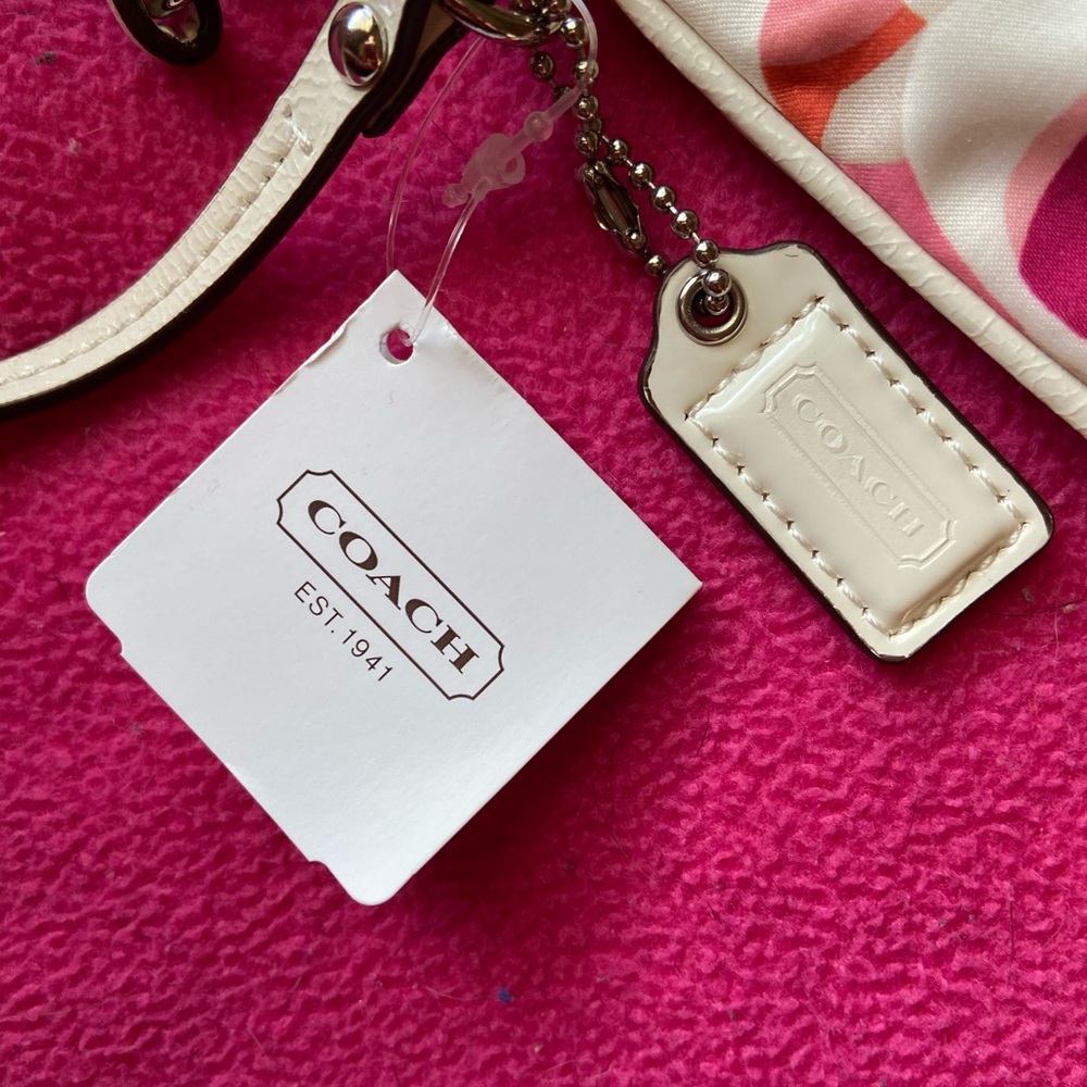 Authentic Coach Wristlet - Picture 2 of 6
